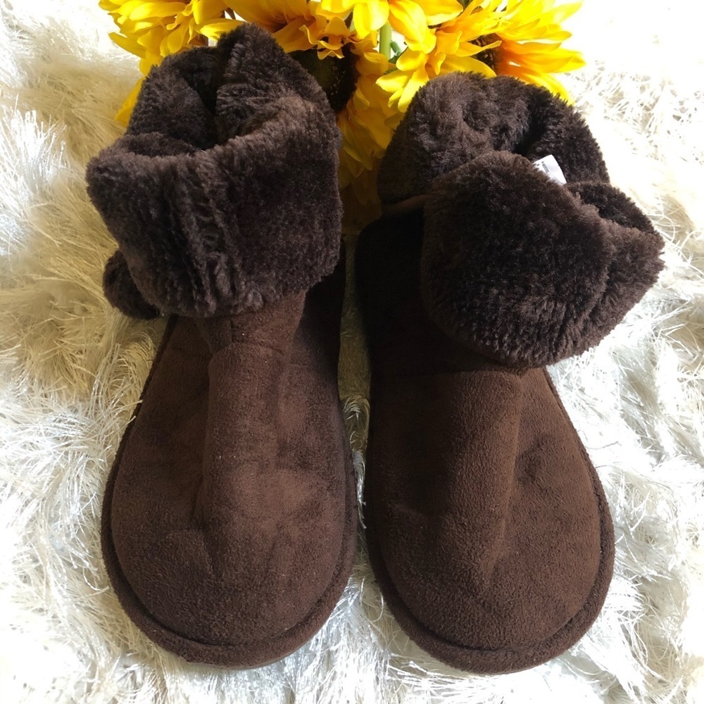 Steve Madden Slippers - Picture 3 of 14
